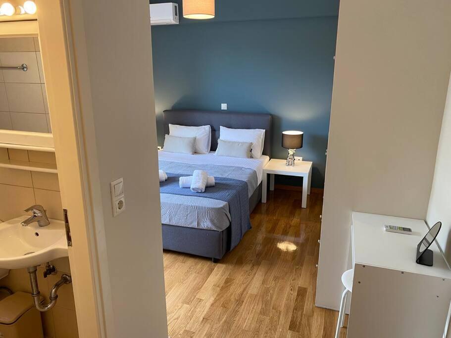 Classy 3Br With 2 Bathrooms Apartment In Marousi أثينا المظهر الخارجي الصورة