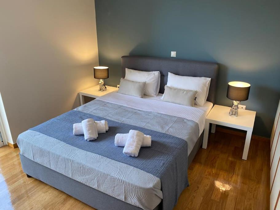 Classy 3Br With 2 Bathrooms Apartment In Marousi أثينا المظهر الخارجي الصورة